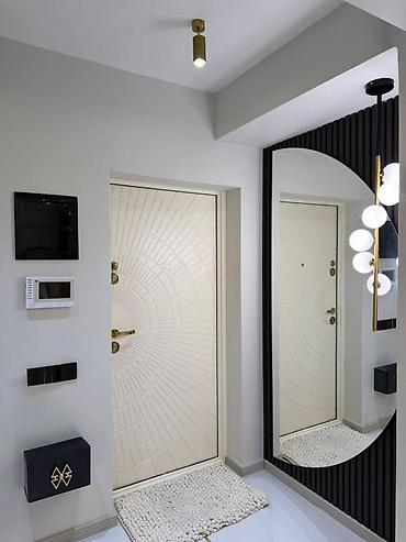 Mənzil kirayələyirəm: İcarəyə verilir 4 otaqlı yeni tikili 142 m², 28 May m. Kateqoriya — 13