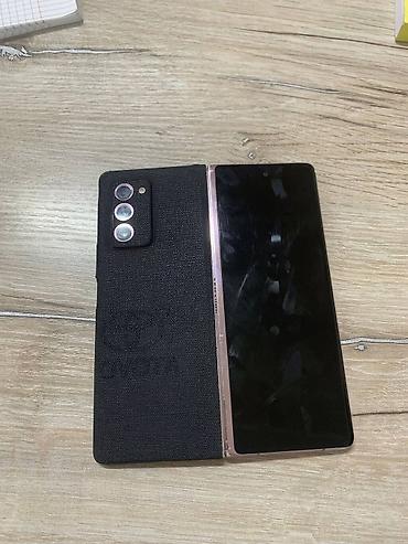 tab a: Samsung Galaxy Z Fold 2, Б/у, 256 ГБ, цвет - Золотой, 1 SIM — 1