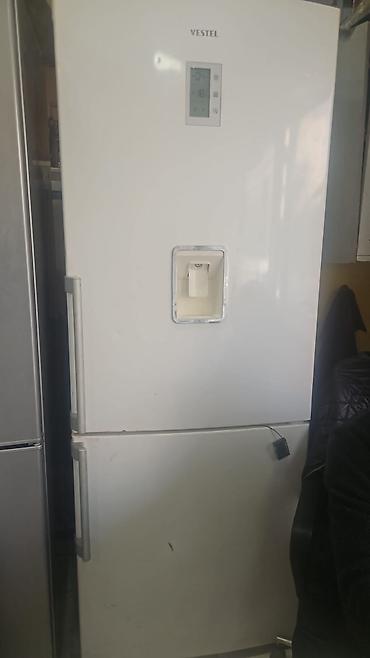 VESTEL iki qapılı soyuducu - Üstdə soyuducu bölmə, altda dondurucu -