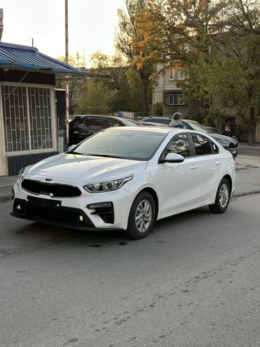 мицубиси каризма: Kia K3: 2020 г., 1.6 л, Вариатор, Бензин, Седан
