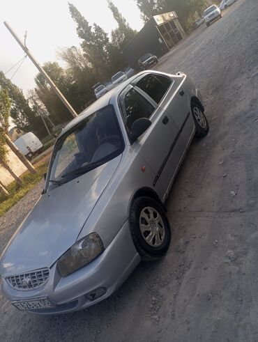Hyundai: Hyundai Accent: 2006 г., 1.6 л, Механика, Бензин, Седан