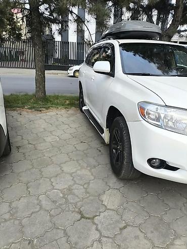 Toyota: Toyota Highlander: 2010 г., 3.5 л, Автомат, Газ, Внедорожник — 2
