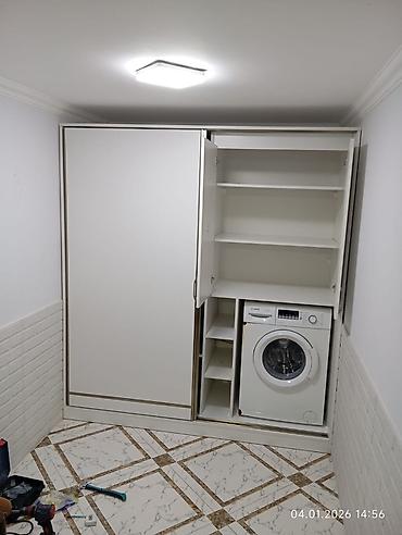 купить полки на стену: Ağ rəngdə qapalı kombi dolabı və zala uyğun ağ sehpalar Məhsullar: - — 9