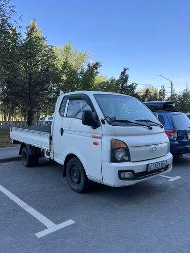 запчасть на хонда фит: Жеңил жүк ташуучу унаа, Hyundai, Стандарт