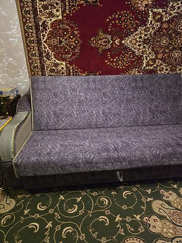 Прямые диваны: Прямой диван, Б/у — 11