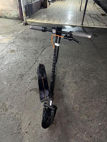 elekdirikli sukuter: Elektrik skuter – kompakt, şəhər üçün ideal. Xüsusiyyətlər: - — 7