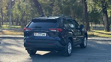 170: Toyota RAV4: 2021 г., 2.5 л, Автомат, Гибрид, Кроссовер — 8
