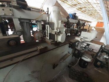 Ostali alati i mašine: Četvorostrana blanjalica CNC 2679Blanjalica marke SICAR, Mašina ima — 4