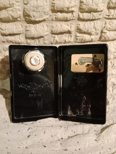 Stari uređaji: Ručna baterijska lampa “Croatia” – Focus Patent BR.10186 - Vintage — 9