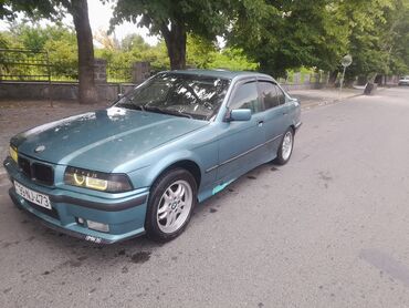 BMW 3 series: 2.2 l | 1994 il Sedan