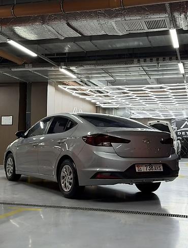 bmw x5 2017: Hyundai Elantra: 2019 г., 1.6 л, Вариатор, Бензин, Седан — 3