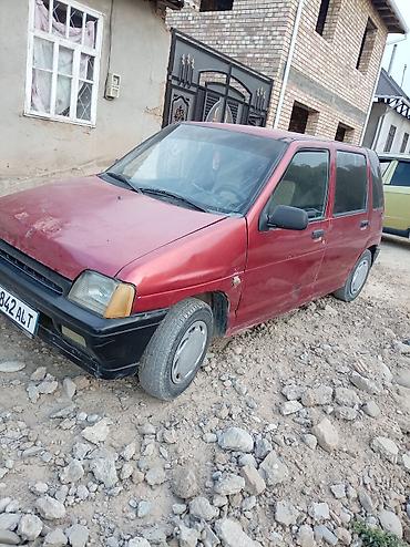 бишкек авто салон: Daewoo Tico: 1994 г., 0.8 л, Кол менен иштөөчү, Бензин, Хетчбек — 1