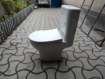 унитазы раковины в бишкеке: Унитаз Полго орнотуу, Материалы: Фарфор