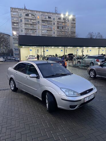 Ford: Ford Focus: 2005 г., 1.8 л, Механика, Бензин, Седан