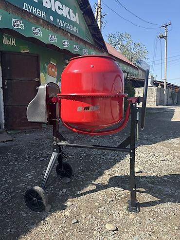 Бетономешалка D-MAX RM 200L - Тип: электрическая бетономешалка -