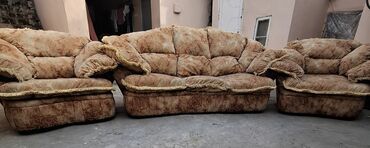 Divan, İşlənmiş, Açılan, Bazasız, Parça, Çatdırılma yoxdur
