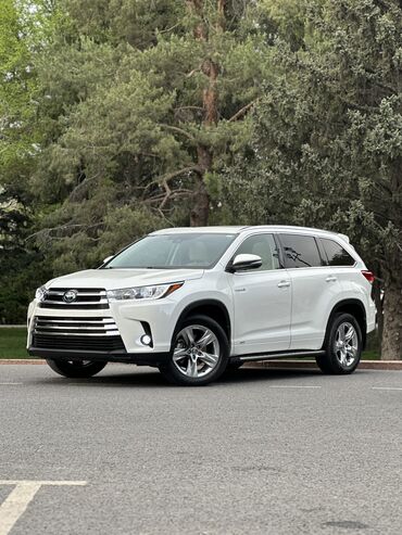 Toyota: Toyota Highlander: 2019 г., 3.5 л, Вариатор, Гибрид, Внедорожник