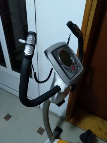 Sobni bicikli: Sobni bicikl Kettler sa kompjuterom i merenjem pulsa - Brend/model — 18