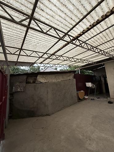 Продажа полдома: 🏡 Продаётся полдома в престижном районе Район нижний (15мин от ЦУМа) — 23