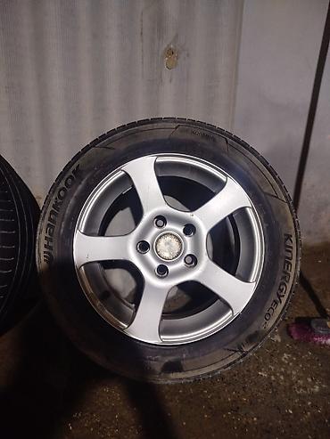 5 qol deşikli yüngül lehimli disklər +15 lik 5 bolt Hankook Kinergy