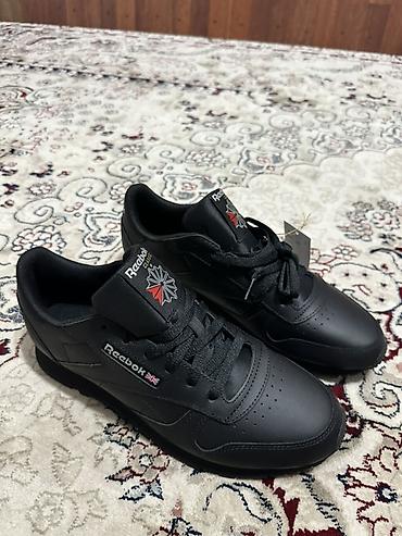 часы токмок: Эркектердин кроссовкасы, 42, Reebok, Жаңы, түсү - Кара — 4