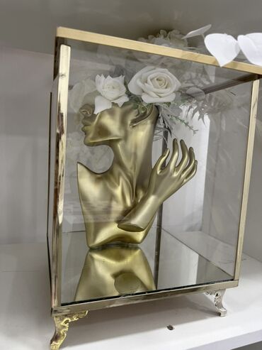 Xonça: 26 xomça 500 azn əlavə ağ və mavi gülləridə var — 10