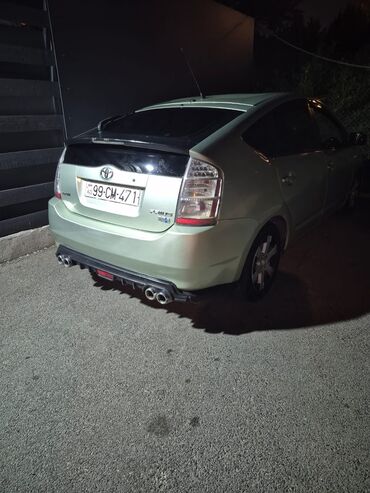 Toyota: Maşın 300 manat depozit günü 25 manat arendaya verilir idal vəzyətdədi -da lalafo.az — 7 Toyota: Maşın 300 manat depozit günü 25 manat arendaya verilir idal vəzyətdədi — 7