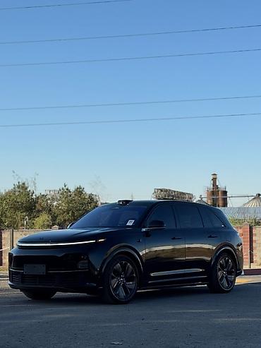 Lixiang: Lixiang L7: 2024 г., 1.5 л, Автомат, Гибрид, Кроссовер — 2