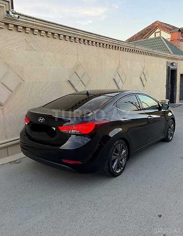 tesla disk: Hyundai Elantra – şəhər üçün dinamik və qənaətcil sedan — 2