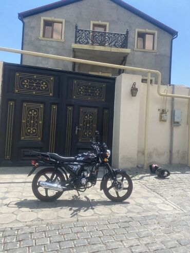 Motosikletlər: - Tufan m50 2023, 50 sm3, 2023 il, 4000 km