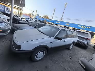 variant: Volkswagen Passat Variant: 1991 г., 1.8 л, Механика, Универсал — 7