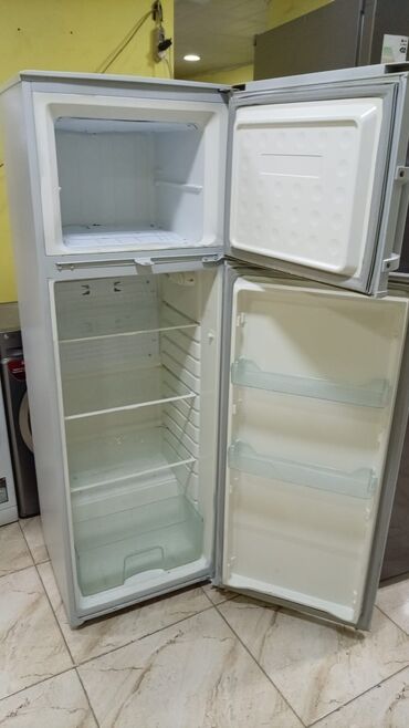 Soyuducular: 2 qapılı Gorenje Soyuducu Satılır, rəng - Ağ, Dolab içi — 15