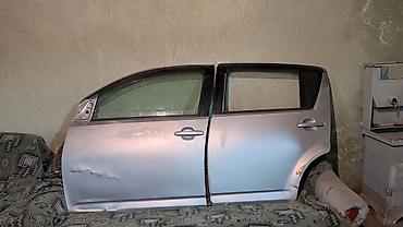 дамкрат авто: Продам комплект дверей от Toyota passo 2005 есть вмятины, геометрия — 1