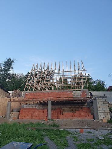 Həyət evi alıram: A-frame üslubunda modulyar dağ evi - Xarici görünüş: Üçbucaq formalı — 7