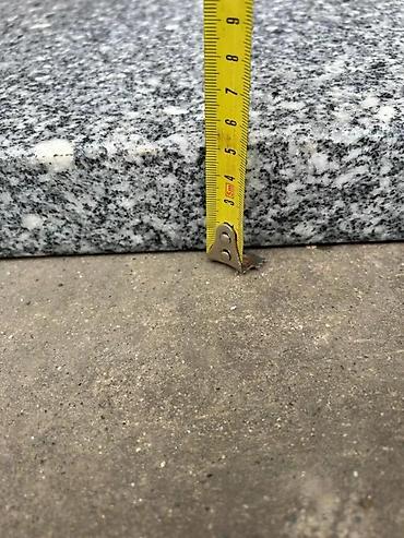 Suncobrani, tende i paviljoni: Težak granitni postolje za suncobran sa inox nosačem - Materijal — 6