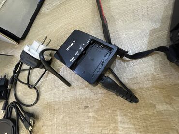 Fotokameralar: Canon EOS 60DSLR fotoaparat dəsti Əla vəziyyətdədir. Şəkildə — 8