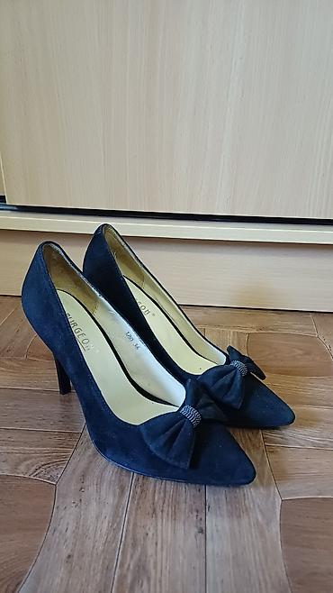 Другая женская обувь: Туфли женские, размер 36–37 (всё вместе отдам за 5000 сом) 1) Нарядные — 5