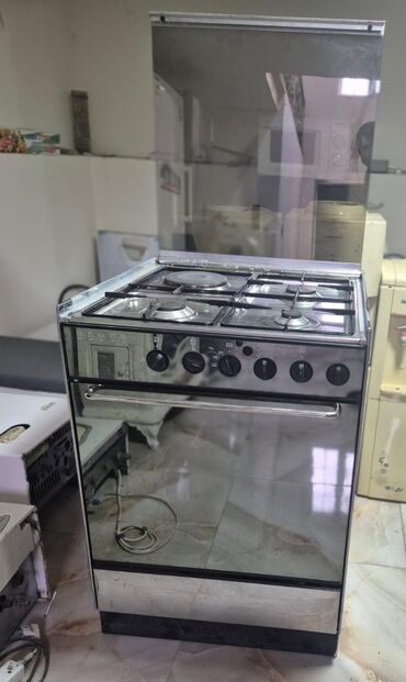 mətbəx sobası: Aylin Qaz sobası satlir Yeni kimdir 250 azn📍Unvan Ezizbeyov Aylin💥