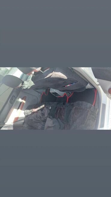 Subaru: Subaru Forester: 2002 г., 2 л, Автомат, Бензиновая, Кроссовер — 9