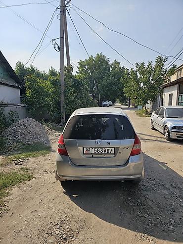 колпак на фит: Honda Fit: 2002 г., 1.3 л, Вариатор, Бензин, Хэтчбэк — 2