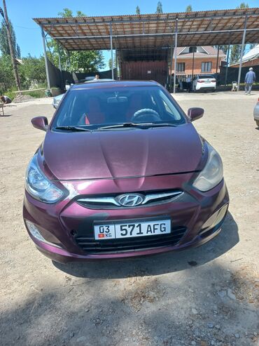 Hyundai: Hyundai Solaris: 2012 г., 1.6 л, Автомат, Бензин, Седан