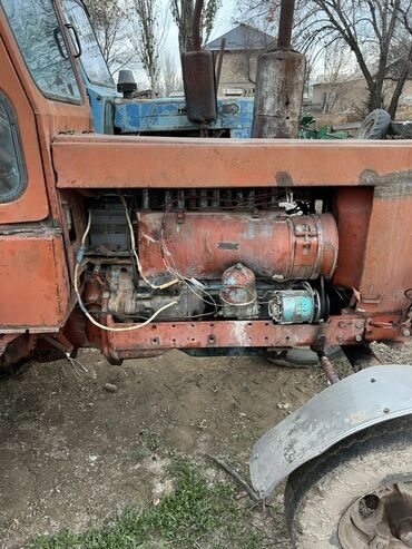 Тракторы ЛТЗ: Трактор колесный, кабина закрытая. Основные характеристики и — 6