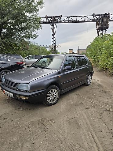 Volkswagen Golf: 1993 г., 1.6 л, Бензин, Хетчбек lalafo.kg да Volkswagen Golf: 1993 г., 1.6 л, Бензин, Хетчбек