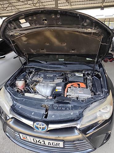 xpeng g3: Toyota Camry: 2017 г., 2.5 л, Автомат, Гибрид, Седан — 3