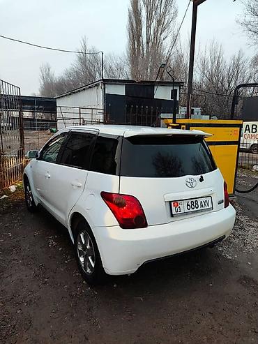 Toyota: Toyota ist: 2003 г., 1.5 л, Автомат, Бензин, Хэтчбэк — 3