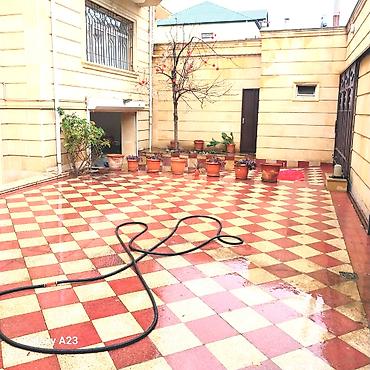 Həyət evləri və villaların satışı: 6-cı mikrorayon 6 otaqlı, 300 kv. m, Orta təmir — 26