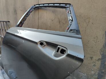 Avtomobil qapıları: Ford Fusion avtomobili üçün arxa sol qapı satılır, bütün cızıqlar və — 13