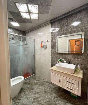 Mənzil kirayələyirəm: 2 otaqlı, 70 kv. m — 10