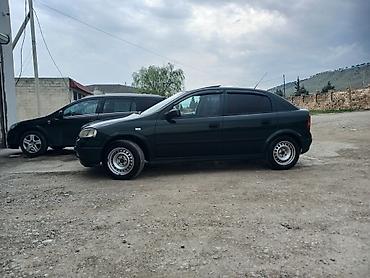 mercedes benz 208 d: Maşın ideal vəziyyətdədir 1.8 mexanika mator beznomer yazdırmışam öz — 2