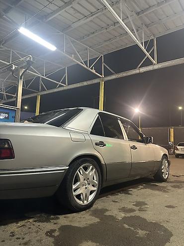 x class: Mercedes-Benz W124: 1994 г., 3.2 л, Автомат, Бензин, Седан — 10